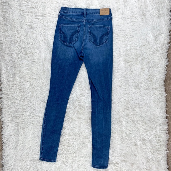 Hollister Dark Wash Super Skinny High Rise Jeans - Picture 3 of 5